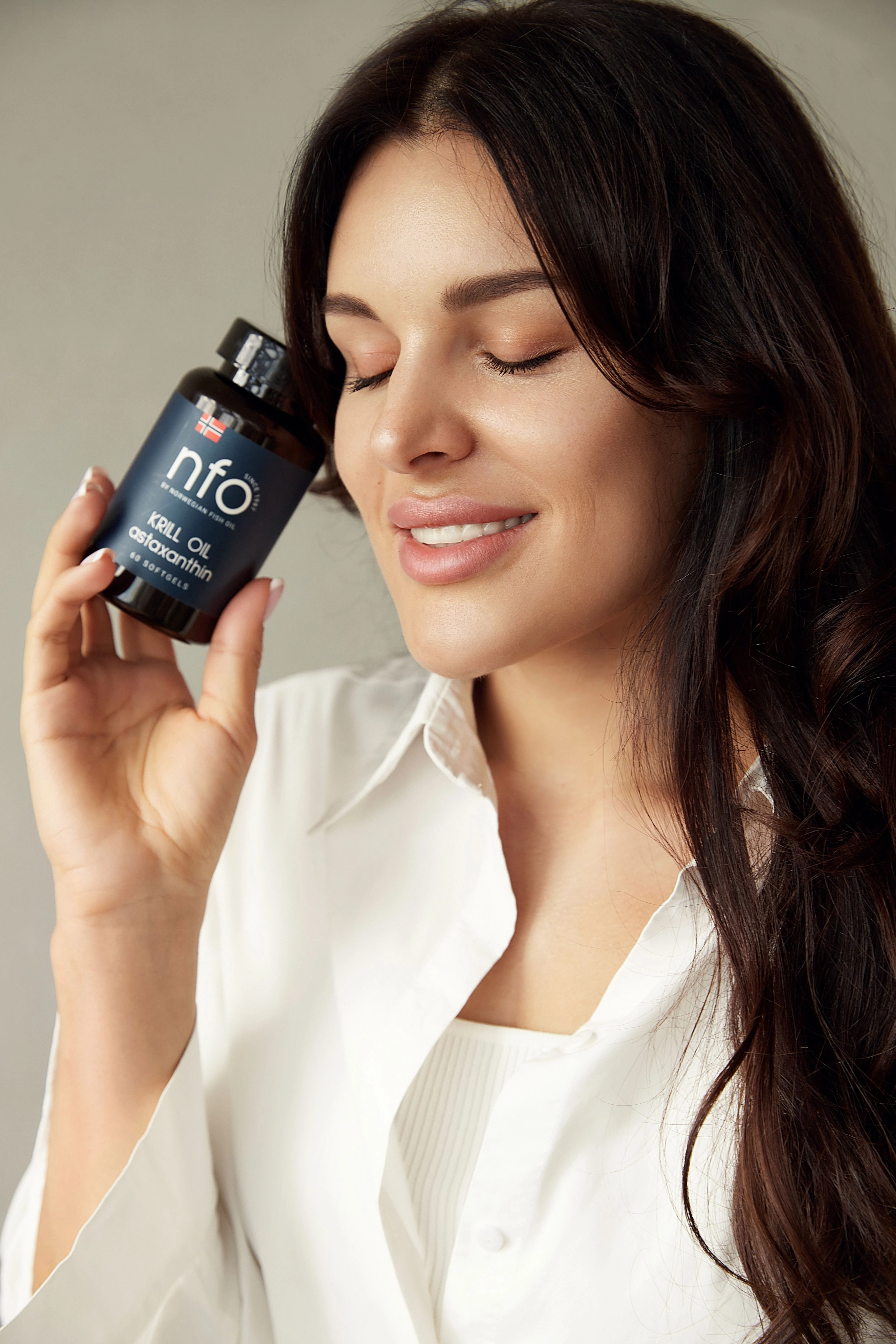 Как масло криля помогает сохранить красоту и молодость