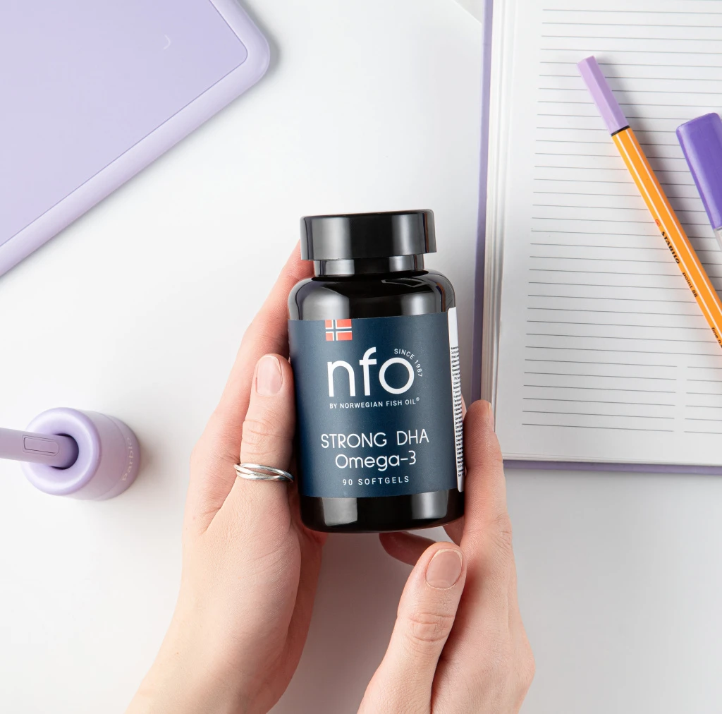 Стронг ДГК.jpg Стронг ДГК.jpg